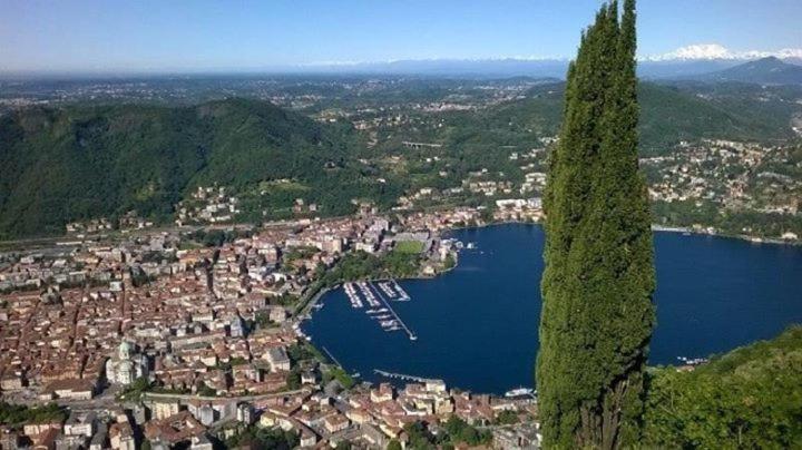 Antica Corte, Bilocale Nel Centro Storico Di Como Apartman Kültér fotó